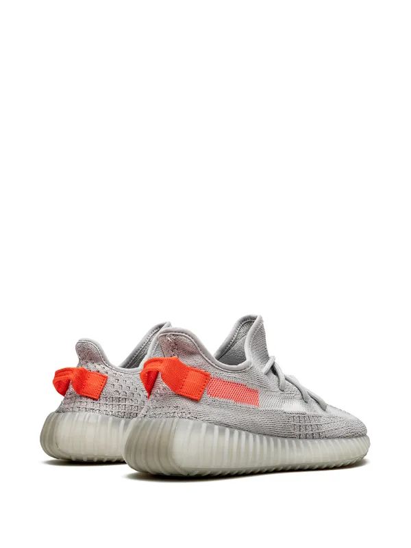 Yeezy Boost 350 V2 - Tail light