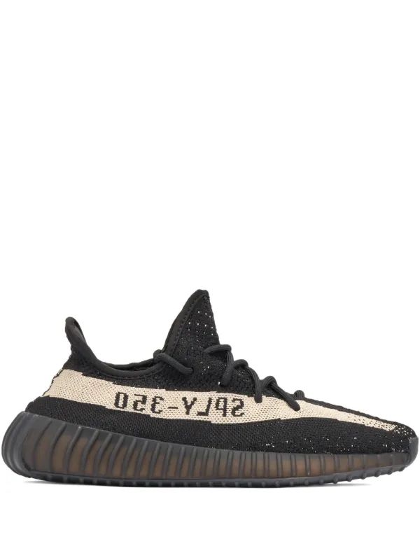 Yeezy Boost 350 V2 - Core black white